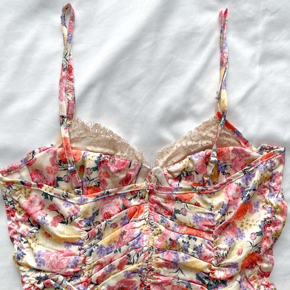 Floral Drawstring Ruched Dress - Picture 10 of 11